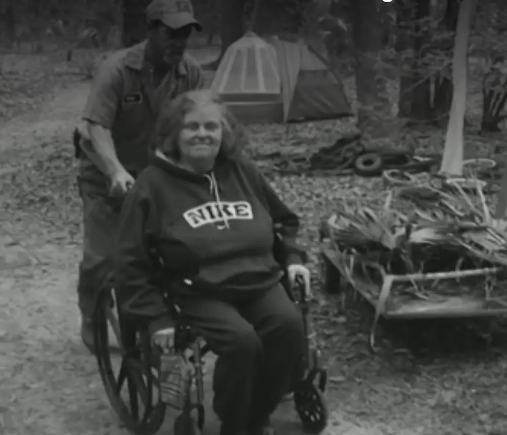 homeless couple and cop