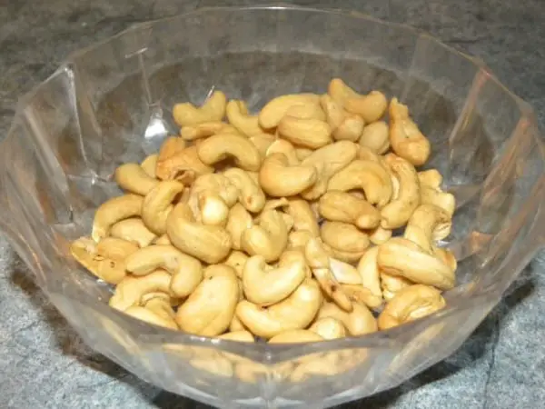 cashews