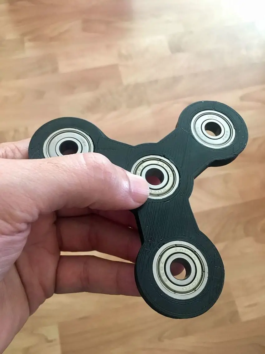 fidget spinner dangers