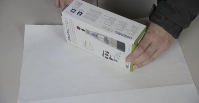 gift-wrapping-hack
