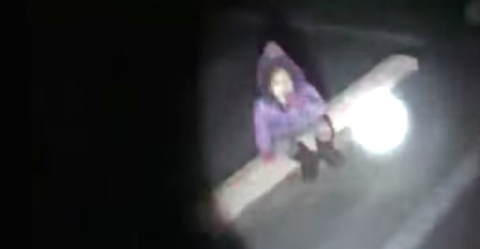 police-officer-saves-cold-girl-parking