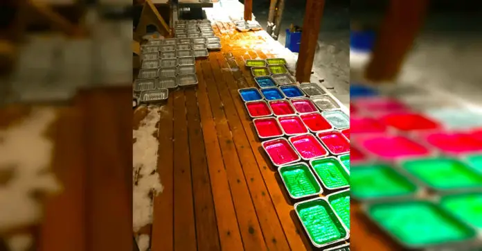diy-colorful-igloo