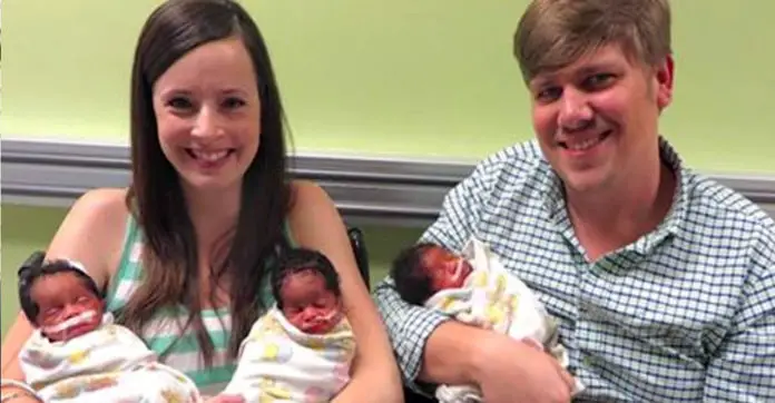couple triplets birth give different closely embryo ll re donation credit national center