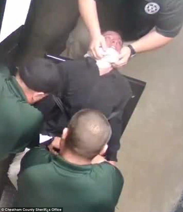 cops use stun gun