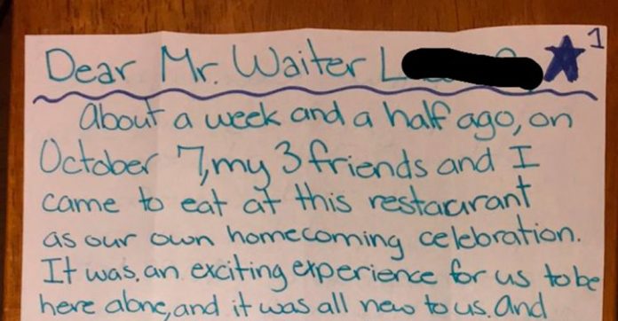 waiter-served-a-group-of-teens