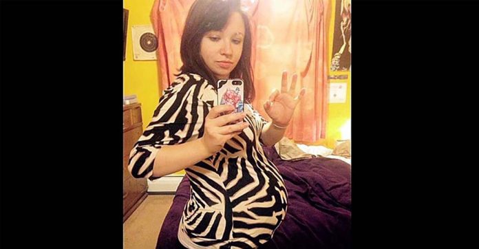 pregnant-teen-give-baby-up