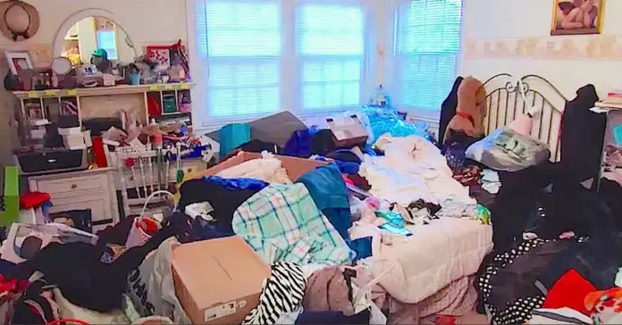 daughters room messy help