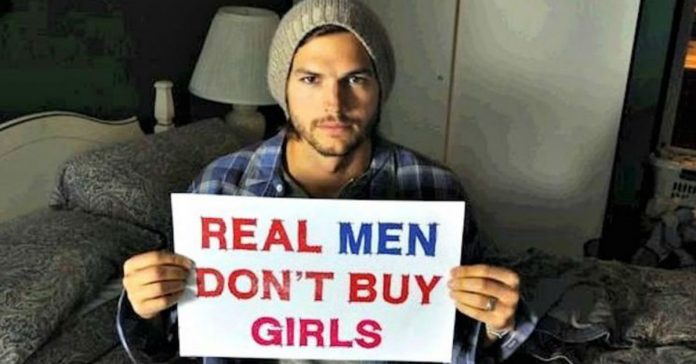 Ashton Kutcher saved girls Ashton Kutcher saved girls