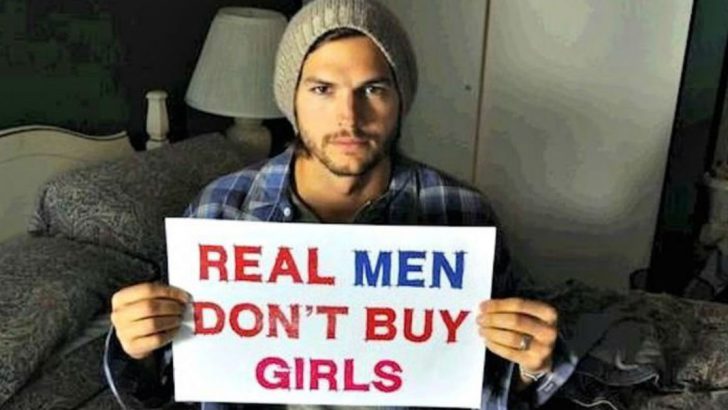 Ashton Kutcher saved girls