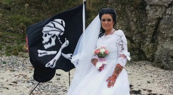 Woman Married 300-Year-Old Pirate Ghost