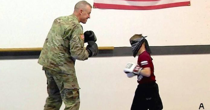 deployed-dad-surprises-son