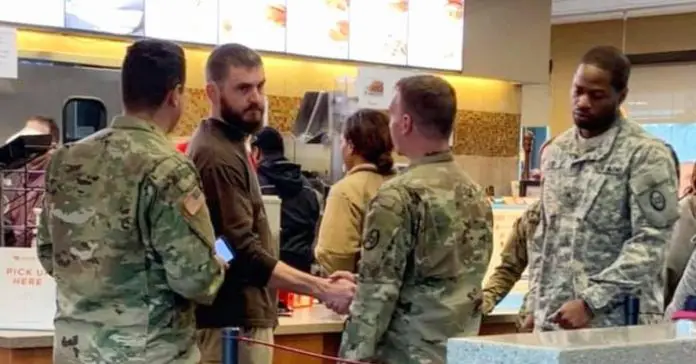 man-buys-11-soldiers-meals